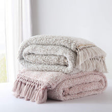 Ultra Soft Cozy Sherpa Throw Blanket, Light Weight Warm Decorative Throw Blanket with Tassel, 2 Tones Ombre Dusty Pink Pattern Reversible Boho Style Blanket for Sofa, Couch, Bedroom,Travel, 50”x60”