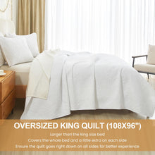 HiSnug White Quilt Set King Size - Lightweight Summer Bedspread, Soft Oversized King Quilt Bedding Set for All Seasons, Machine Washable, 3 Pieces