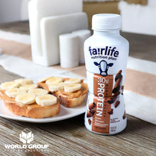 Fairlife High Protein Shake Bottles 12 pk - Vanilla & Chocolate- 2g Sugar, 150 Calories, 8 Naturally Occurring Vitamins & Minerals - Perfect for Fitness Enthusiasts and Weight Watchers