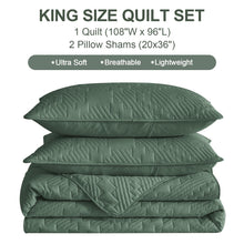 HiSnug Green Quilt King Size, Ultrasonic Oversized King Quilts with Pillow Shams, Soft Lightweight Summer Bedspread Coverlets for All Seasons, 3 Pieces (1 Quilt, 2 Pillow Shams)