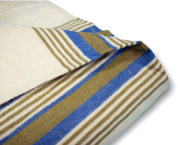 YAFA® Premium Cotton Flannel Blanket, Extra Long Twin Size 72x105 Inches, Soft, Warm, Comfortable Flannel Throw, Home and Hospital Flannel Blanket (Blue Stripe, Twin-72"x105")