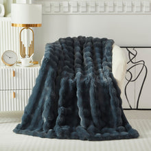 Faux Fur Throw Blanket Fleece Bubble Blanket Casa Carina-Super Soft Fluffy Fuzzy Blanket Plush Blanket-Cozy and Thick for Couch Chair Bed 160x200cm(63x79in) Dark Grey