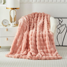 Faux Fur Throw Blanket Fleece Bubble Blanket Casa Carina-Super Soft Fluffy Fuzzy Blanket Plush Blanket-Cozy and Thick for Couch Chair Bed 160x200cm(63x79in) Pink