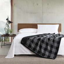 Eddie Bauer - Blanket, Super Soft Reversible Sherpa & Brushed Fleece Bedding, Throw Blankets for Couch, Ideal for Lounging (Cabin Plaid Grey)