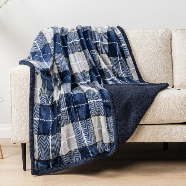 PAVILIA Premium Plaid Sherpa Fleece Throw Blanket | Super Soft, Cozy, Plush, Lightweight Microfiber, Reversible Throw for Couch, Sofa, Bed, All Season (50 X 60 Inches Navy Blue)